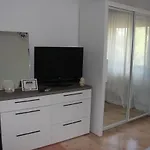 לינה וארוחת בוקר A Domo *
