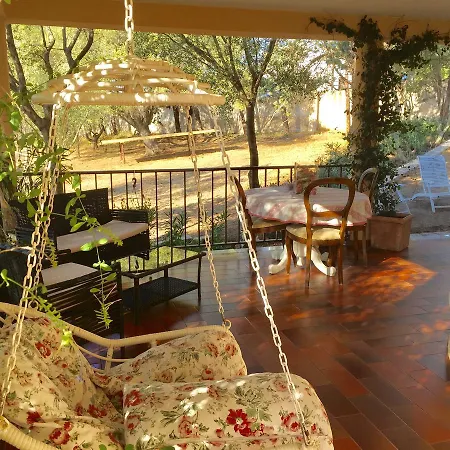 Couette-café A Domo Olbia
