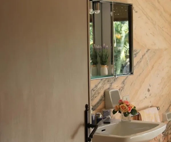 Frühstückspension A Domo *